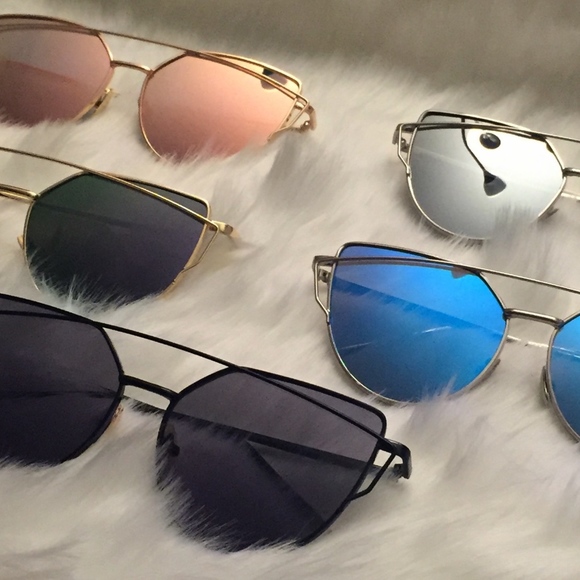 Sassy Rose Gold Cat-eye Mirrored Sunglasses - Picture 3 of 6